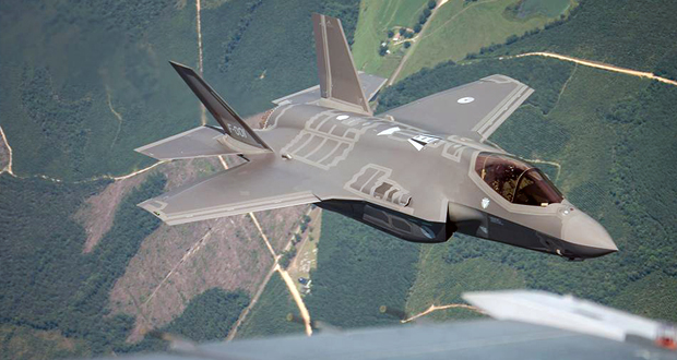 F35-03