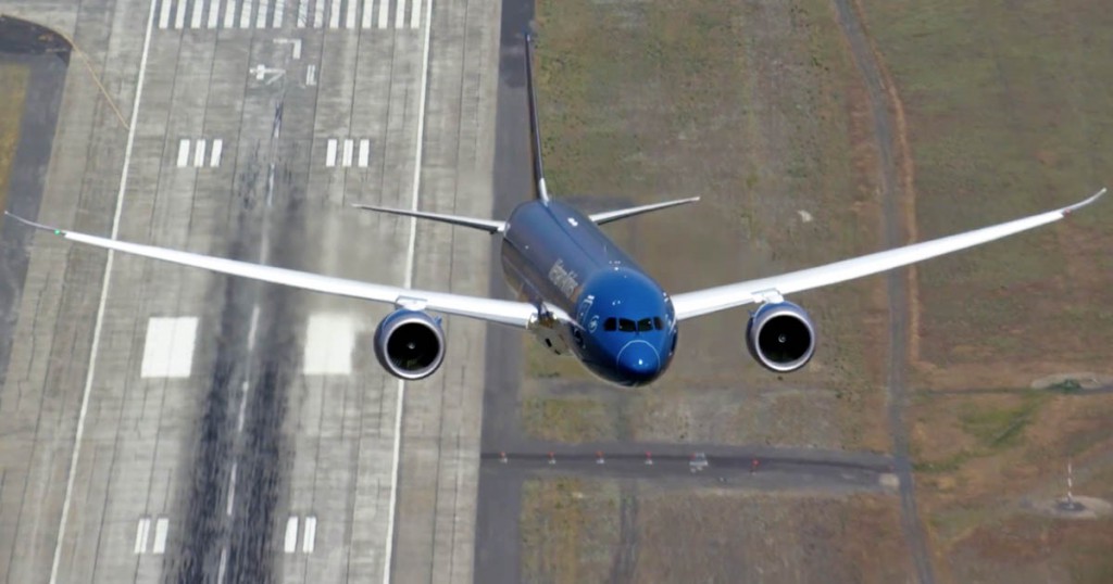 Boeing Prepares the 787-9 Dreamliner for the 2015 Paris Air Show