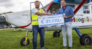 Hoogvliet doneert 21.100 euro aan Hoogvliegers