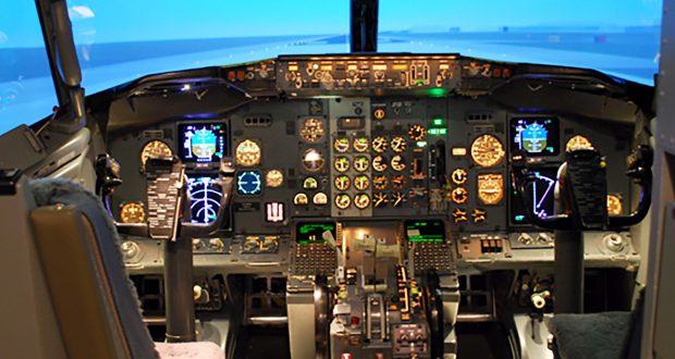 AIS 737 sim level D