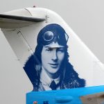 Portret Anthony Fokker siert staart Fokker 70