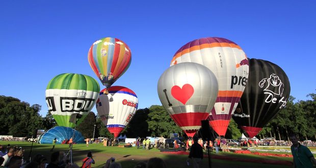 www.ballonfiestabarneveld.nl