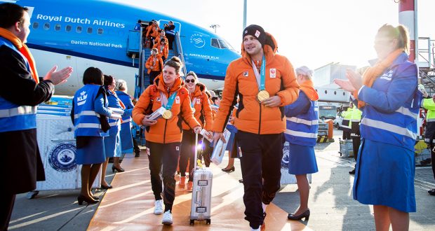 KLM brengt Olympische sporters met ‘medaillevlucht’ naar huis